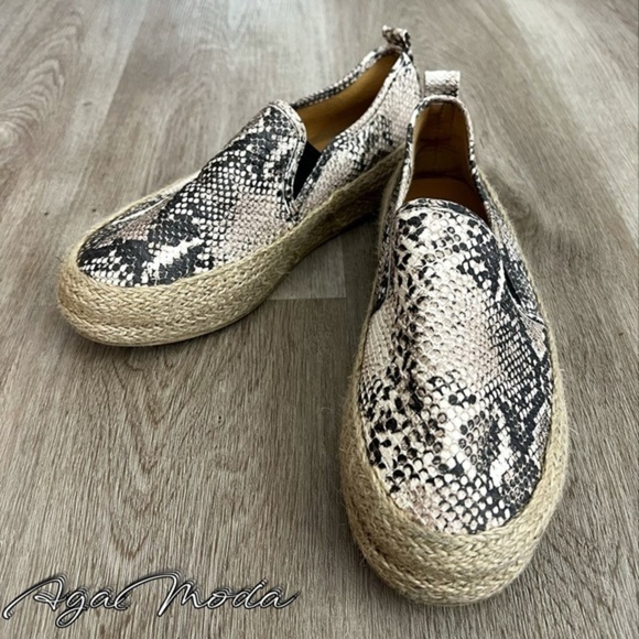 Cupid Snakeskin Pull on Espadrilles - Picture 1 of 9